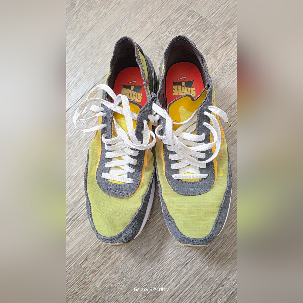 Nike Waffle One